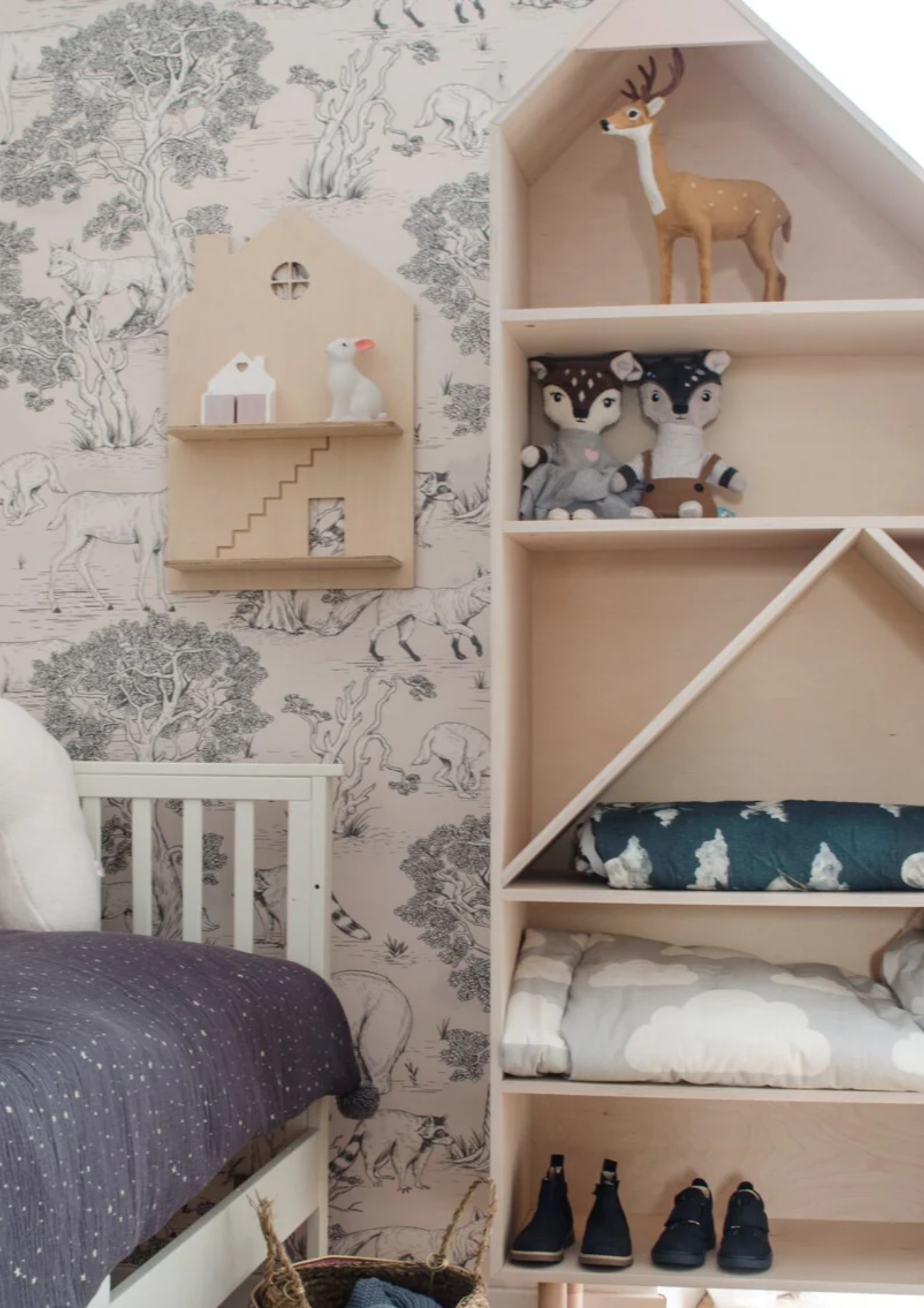 House Wooden Bookshelf - Image 2