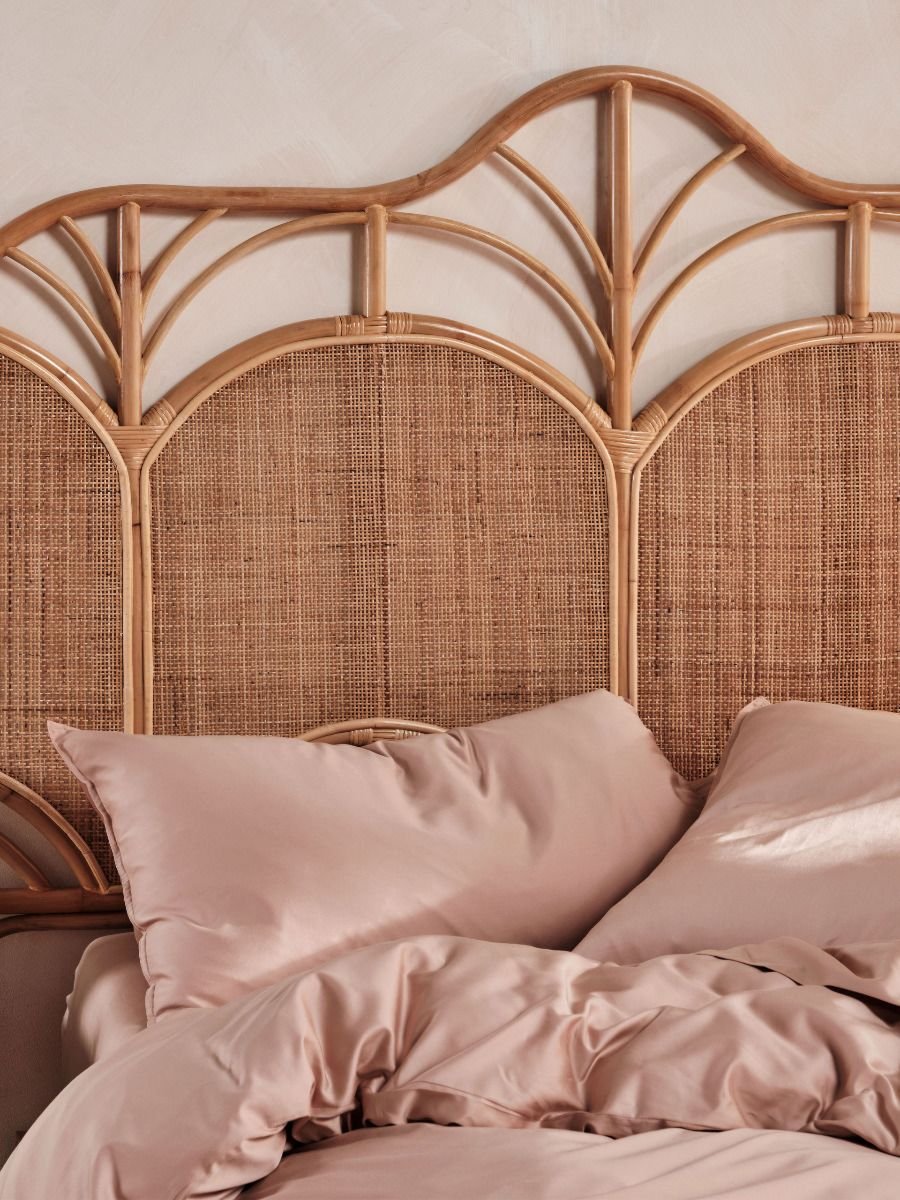 Blush Bamboo Bedding Set (Super King) - Image 3