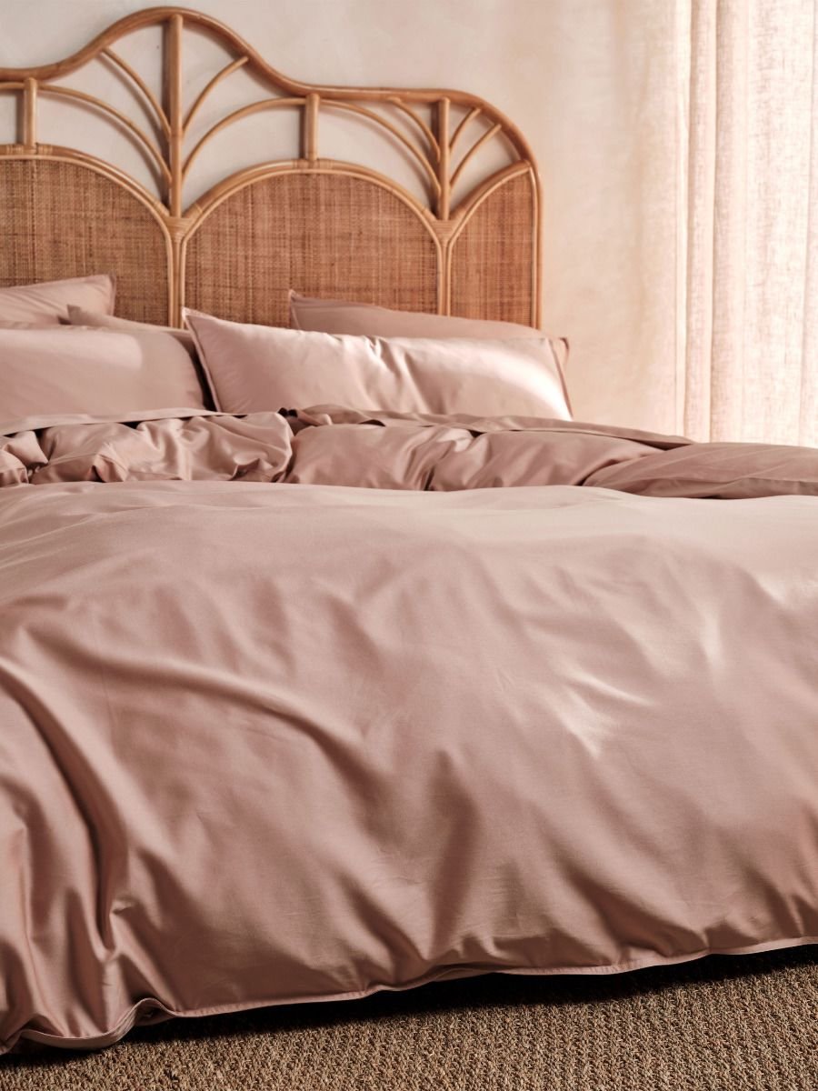 Blush Bamboo Bedding Set (Super King) - Image 2