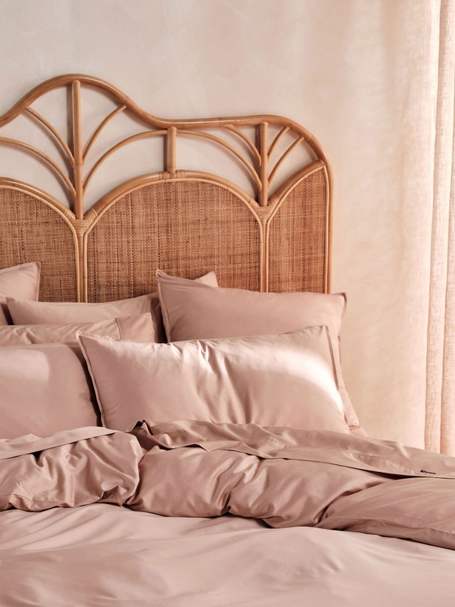 Blush Bamboo Bedding Set (Super King) - Image 4