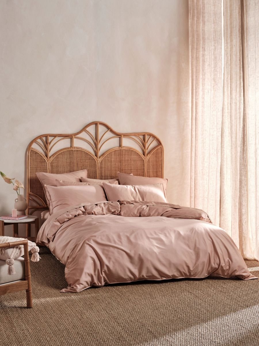 Blush Bamboo Bedding Set (Super King)