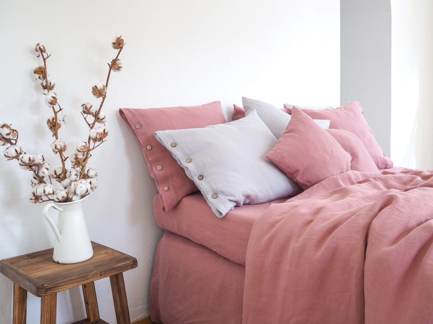 King Plus Bedding Set Dusty Rose Premium Linen - Image 4